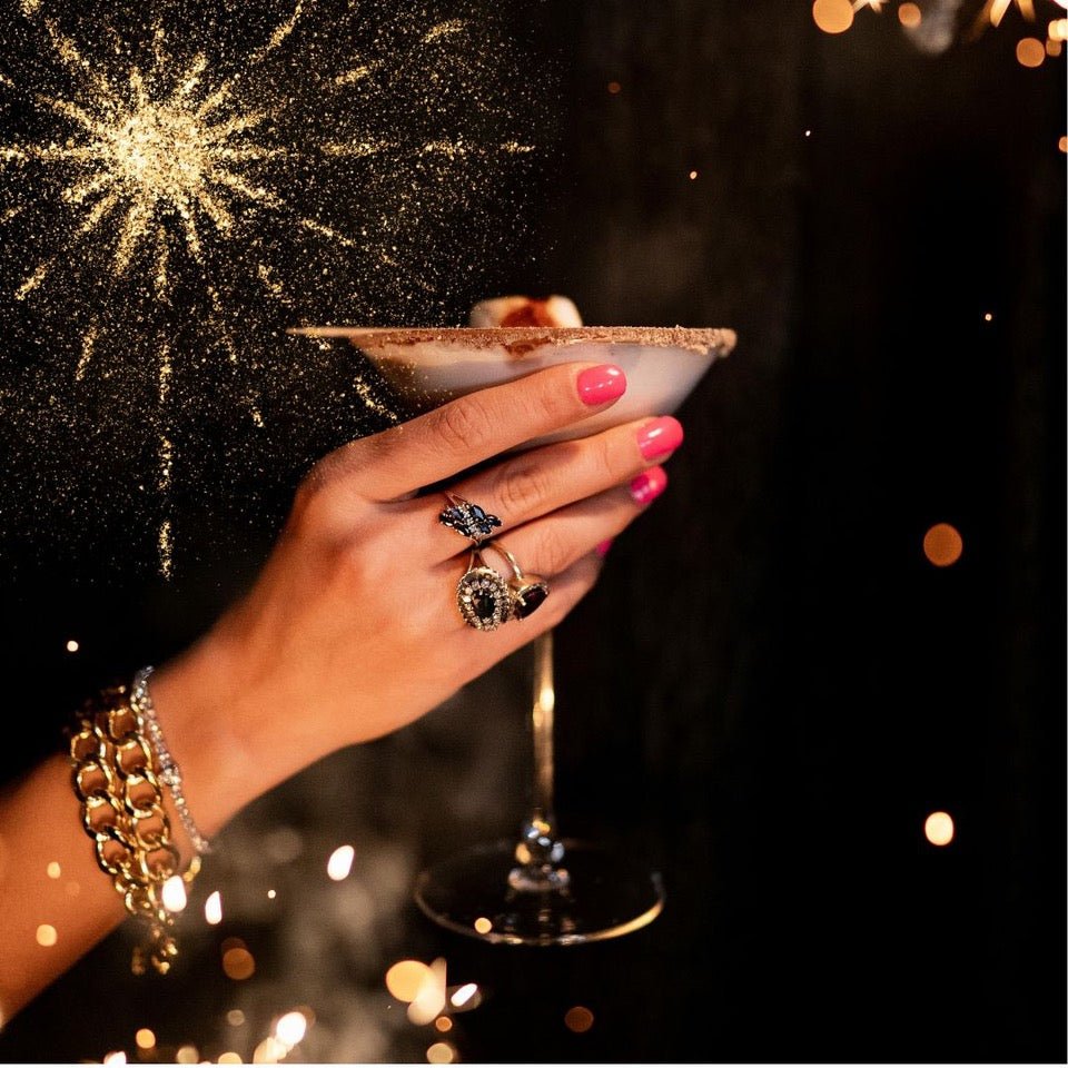 The Best Cocktails to Celebrate the New Year in Style - GoSili