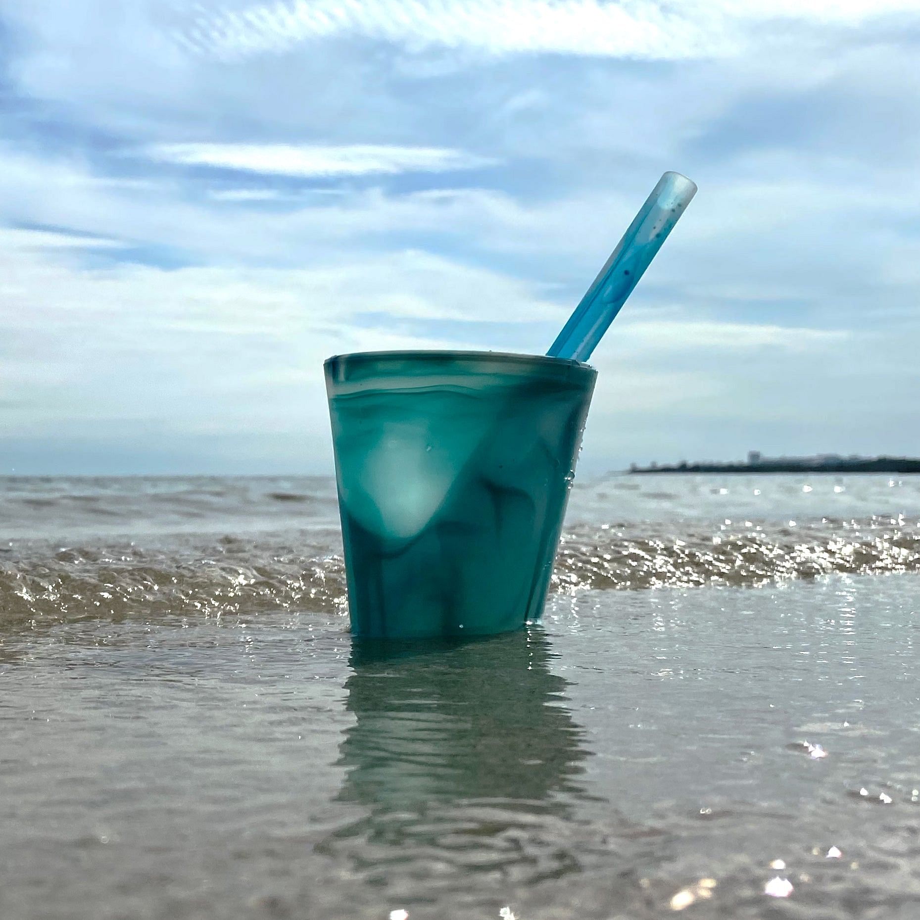 Reusable Stackable Silicone Cups, Ocean Theme 20oz - GoSili